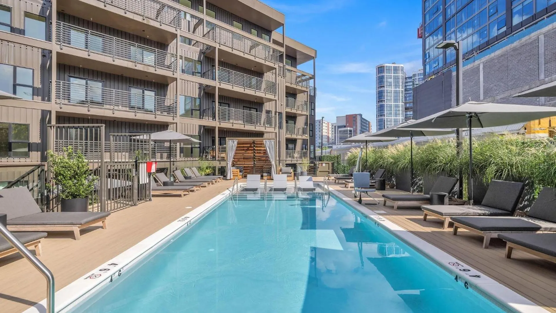 Villa Hyve - Tropical Penthouse - Pool & Gym Nashville 0*,  Stati Uniti